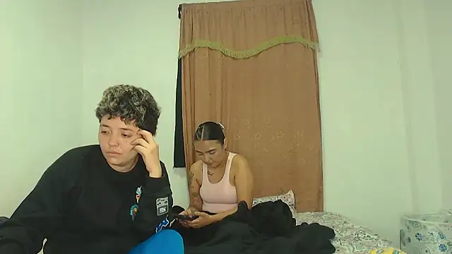 Snapshot of kathy_luisa chatting on 05-25-26, 11:11 kathy luisa online show from 05-25-26, 11:11