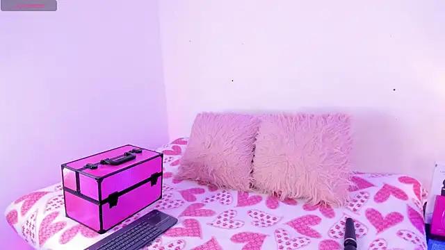 SophieRossi online show from 10-03-25, 12:46