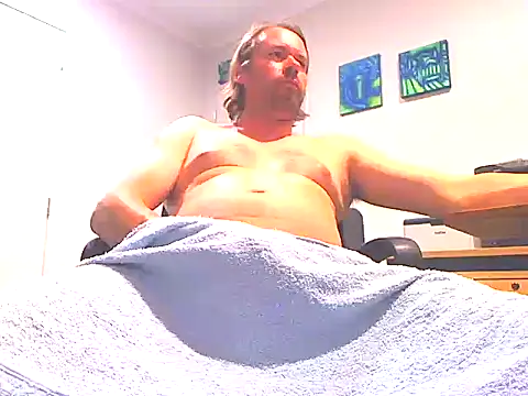 Snapshot of megaboy411 chatting on 12-25-24, 09:56 megaboy411 online show from 12-25-24, 09:56