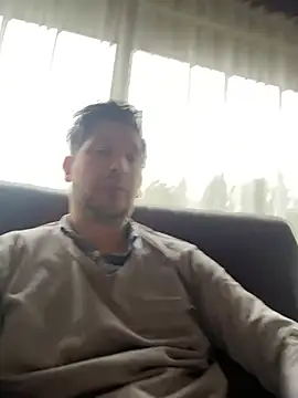 Taxidriver1988 online show from 02-04-25, 08:46