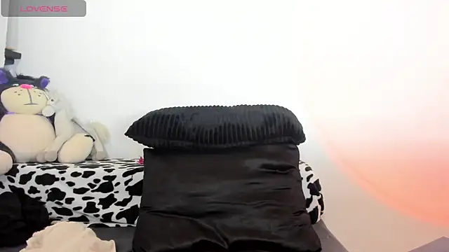 mariecam420 online show from 12-18-25, 10:43