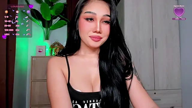 Snapshot of Icon1c_LiLy chatting on 05-26-26, 07:43 Icon1c LiLy online show from 05-26-26, 07:43