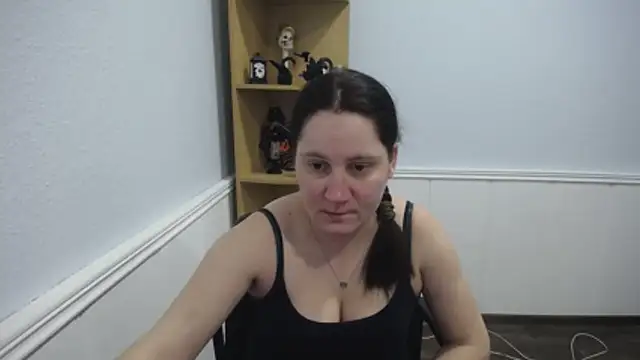 JosieJun  online show from 12-15-25, 06:23