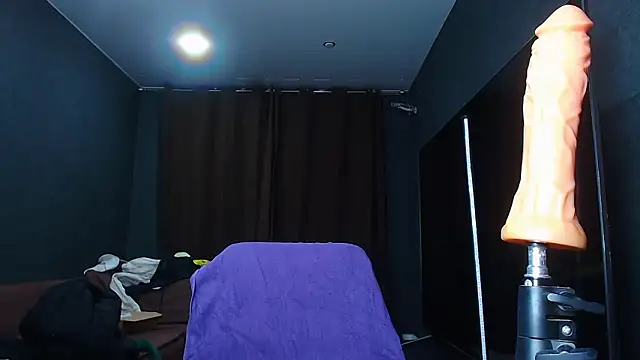 Snapshot of muscularjohnforuX chatting on 03-15-25, 06:43 muscularjohnforuX online show from 03-15-25, 06:43