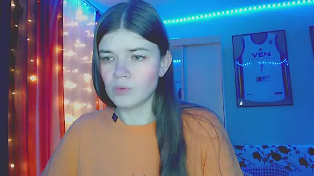 Snapshot of Klementa chatting on 10-16-25, 06:42 Klementa online show from 10-16-25, 06:42