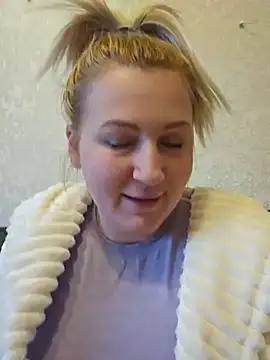 Marushka online show from 12-15-24, 02:05