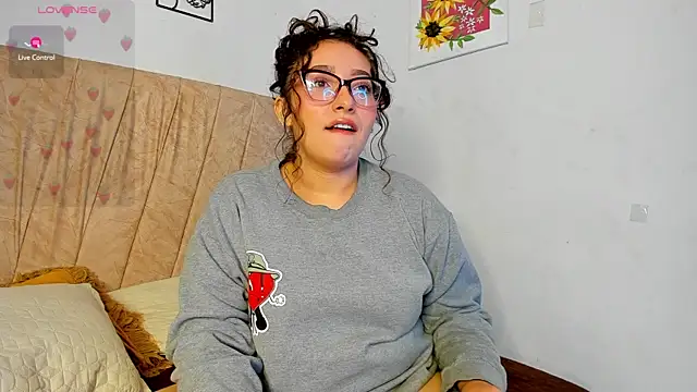 sweet p  online show from 07-10-26, 02:30
