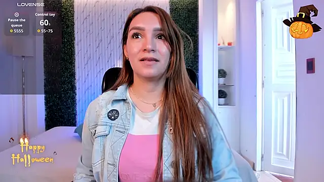 miataylorr1 online show from 10-31-25, 12:17