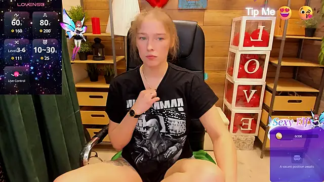  fiona Love online show from 03-18-25, 02:15