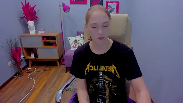  fiona Love online show from 11-09-25, 08:29