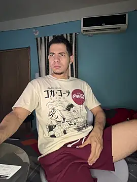 Snapshot of steven_clain chatting on 06-20-26, 01:25 steven clain online show from 06-20-26, 01:25