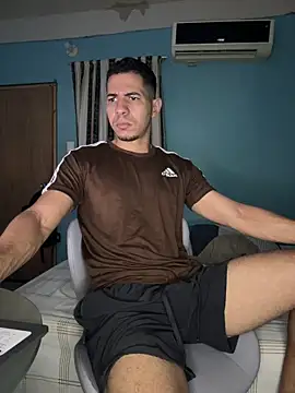Snapshot of steven_clain chatting on 06-24-26, 11:09 steven clain online show from 06-24-26, 11:09