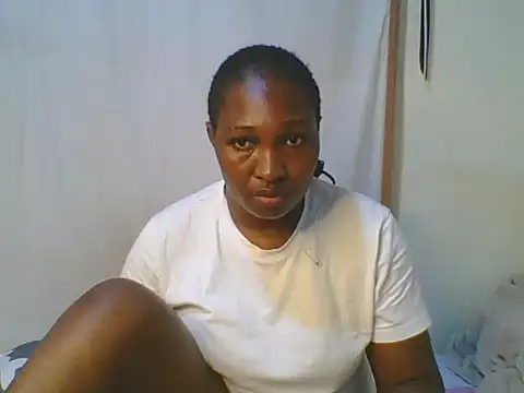 Snapshot of cute_lavenda chatting on 05-03-26, 01:33 cute lavenda online show from 05-03-26, 01:33