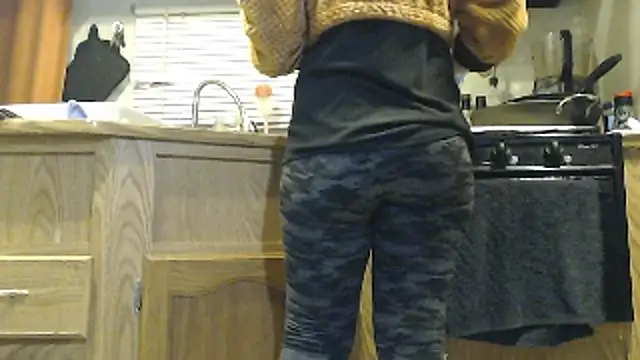 Snapshot of sexyinpantyhose chatting on 01-05-25, 07:07 sexyinpantyhose online show from 01-05-25, 07:07