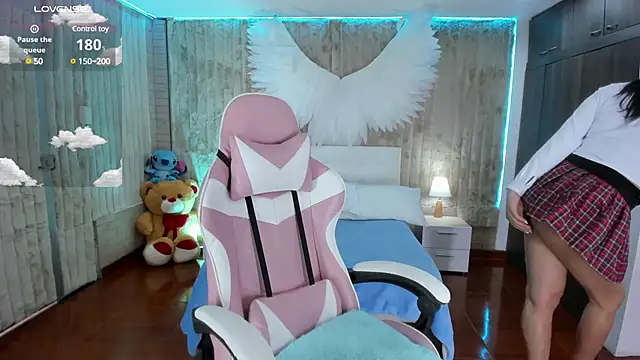 floryn susana online show from 01-13-25, 07:53