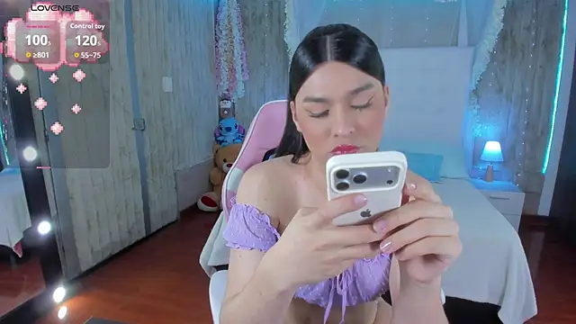 Snapshot of floryn_susana chatting on 05-18-26, 10:59 floryn susana online show from 05-18-26, 10:59