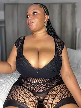 Hyra Ari online show from 02-05-26, 02:11