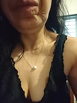 Snapshot of Susannemilf chatting on 04-25-26, 03:53 Susannemilf online show from 04-25-26, 03:53