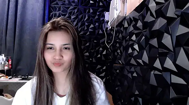  Bellatrixy  online show from 02-04-25, 08:06