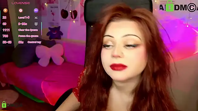 StellaMilla online show from 05-29-26, 01:03