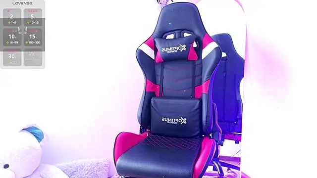 Lia Tinez online show from 02-06-26, 09:40