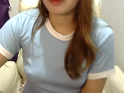    zurIII09  online show from 01-13-26, 08:19