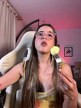 Stormiie777 online show from 03-03-26, 02:07