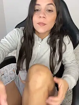 EmmaGrace1999 online show from 03-13-26, 01:56