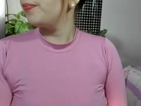 lorenitabella online show from 12-21-25, 08:49