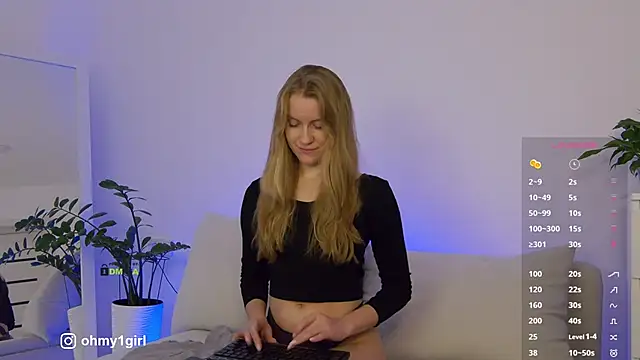 Fallinlove1 online show from 12-05-25, 03:20