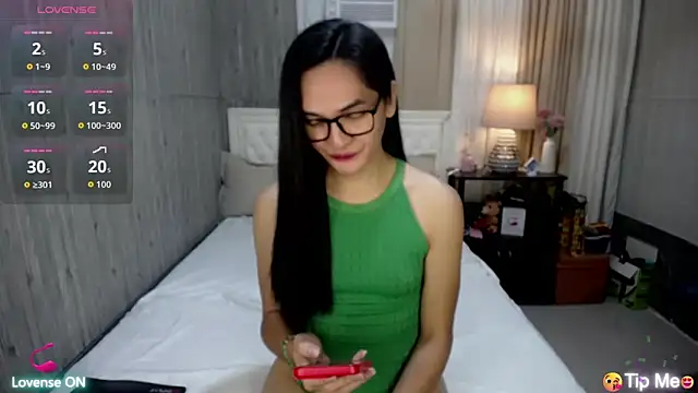 xAsianSweetHeart online show from 03-26-26, 10:59