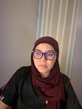 MatchedEyebrow online show from 11-19-25, 10:54