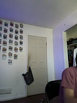 Snapshot of RolandoAmbrocio chatting on 03-28-26, 08:19 RolandoAmbrocio online show from 03-28-26, 08:19