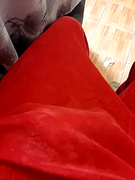 Snapshot of feet_toes chatting on 03-30-26, 05:52 feet toes online show from 03-30-26, 05:52