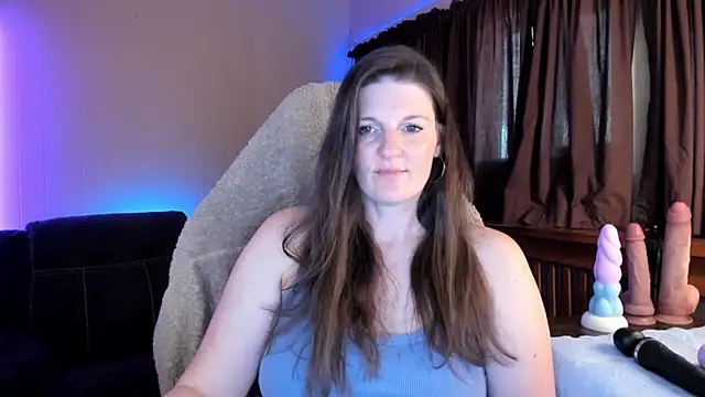 Kelly Carolina online show from 10-06-25, 06:49