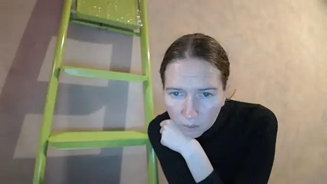 Snapshot of Sexy_MargoX_ chatting on 12-14-24, 06:41 Sexy MargoX online show from 12-14-24, 06:41