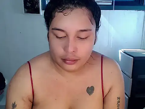 Snapshot of Hardcore_Tgirl chatting on 06-17-26, 12:13 Hardcore Tgirl online show from 06-17-26, 12:13
