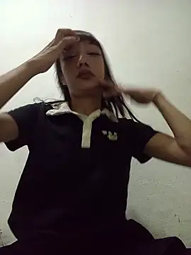 Karmakuro online show from 04-04-26, 11:02