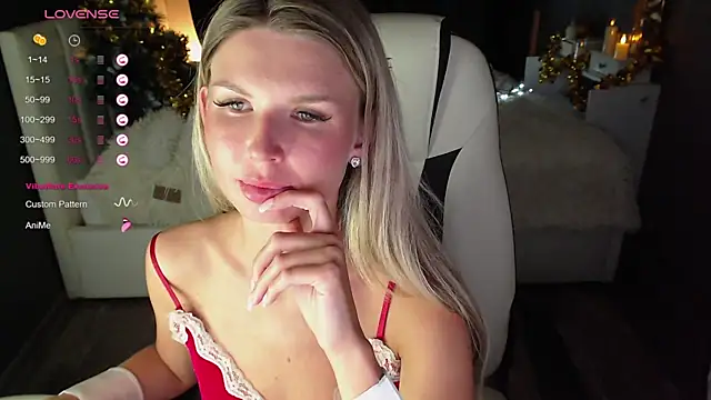 Snapshot of AngelMiaM chatting on 12-24-24, 08:49 AngelMiaM online show from 12-24-24, 08:49