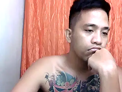 Snapshot of Thyler08 chatting on 12-15-24, 02:30 Thyler08 online show from 12-15-24, 02:30