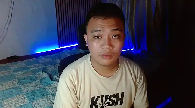 xsweetasian69x online show from 01-13-25, 05:02