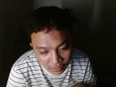 Snapshot of xsweetasian69x chatting on 04-12-26, 03:17 xsweetasian69x online show from 04-12-26, 03:17