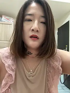 Snapshot of Tw_Angellovers chatting on 02-17-25, 11:55 Tw Angellovers online show from 02-17-25, 11:55