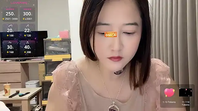 Snapshot of Tw_Angellovers chatting on 03-17-25, 03:03 Tw Angellovers online show from 03-17-25, 03:03