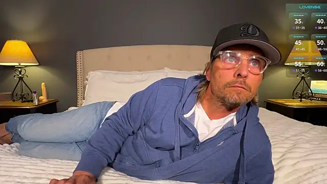 RyanRitchie online show from 12-17-24, 03:17