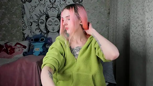 Cutie Adelia online show from 02-11-25, 12:48