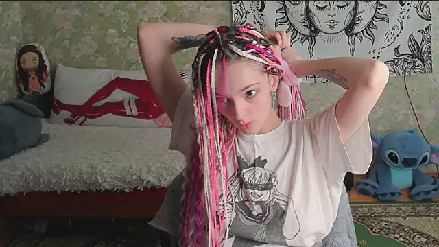 Snapshot of Cutie_Adelia chatting on 06-14-26, 08:49 Cutie Adelia online show from 06-14-26, 08:49
