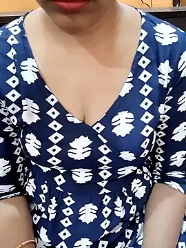 Diya 143 online show from 11-22-25, 06:01