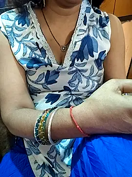 Snapshot of Diya_143 chatting on 04-24-26, 04:59 Diya 143 online show from 04-24-26, 04:59