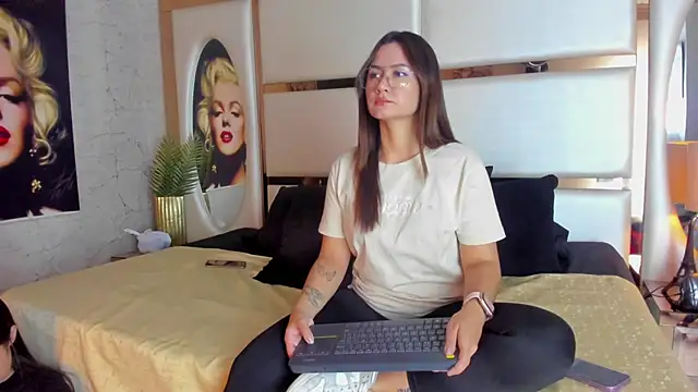 celestestars online show from 11-19-25, 09:26